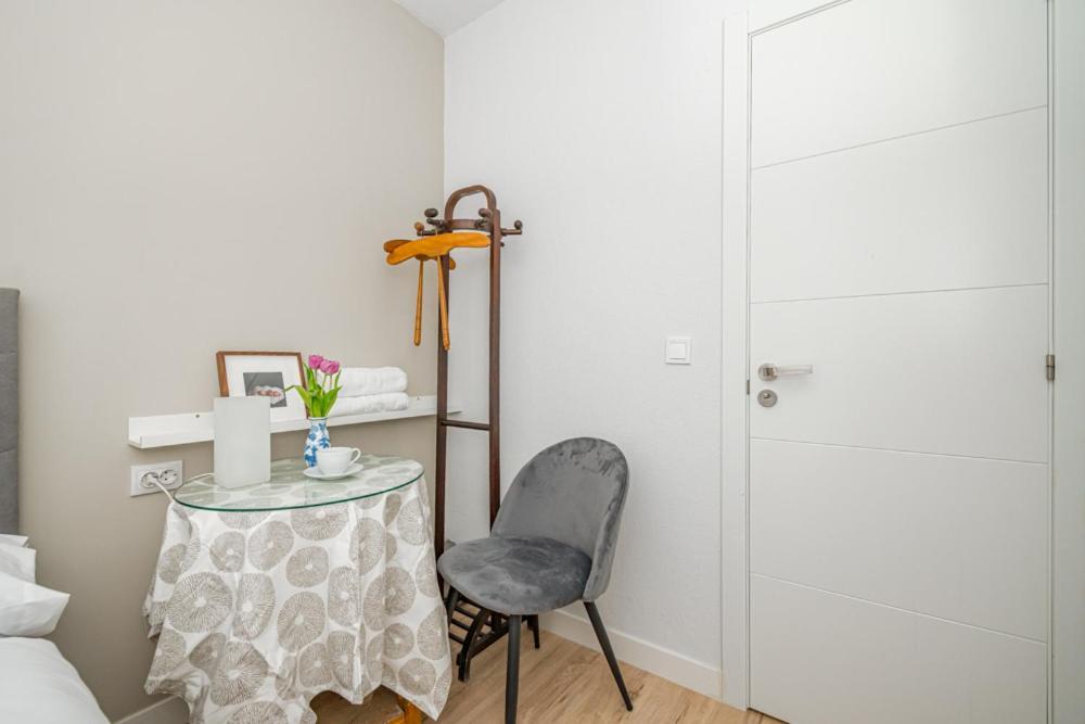 Madrid Rio Rooms Exterior foto