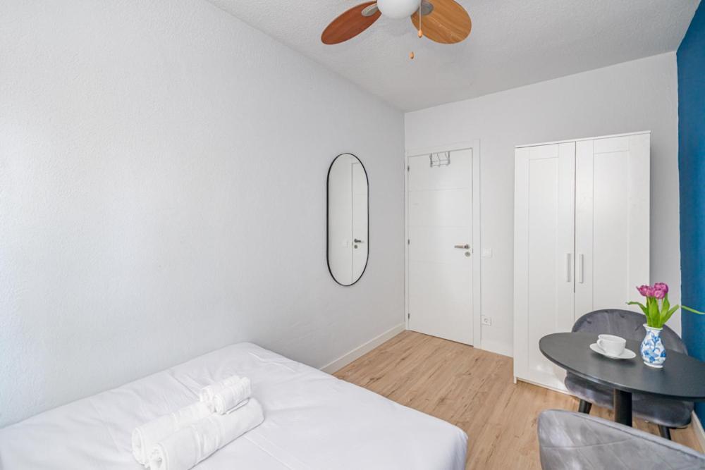 Madrid Rio Rooms Exterior foto